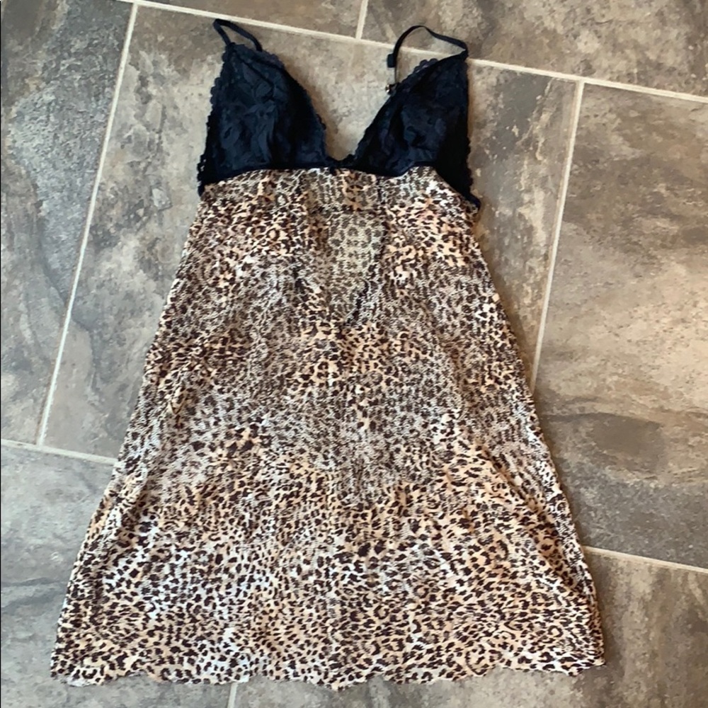 Victoria’s Secret lace nighty teddy size medium